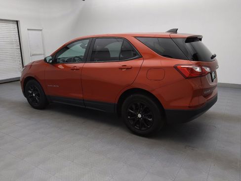 Used 2020 Chevrolet Equinox LS w/ LS Convenience Package image 3