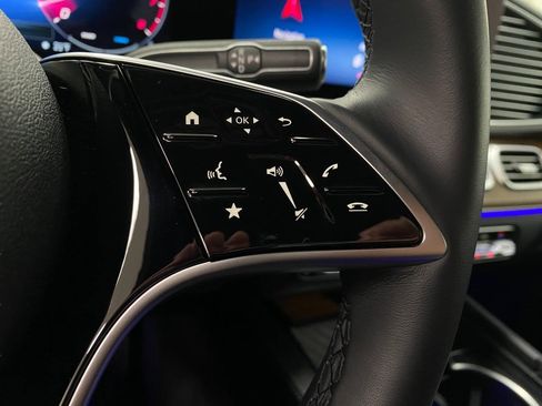 Certified 2025 Mercedes-Benz GLE 450 GLE 450 4MATIC SUV image 18