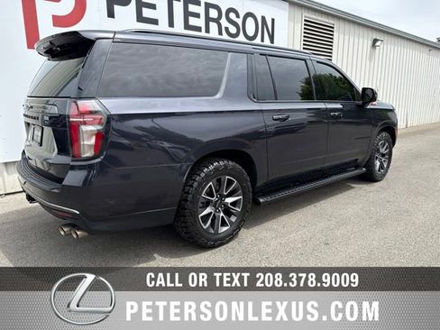 Used 2022 Chevrolet Suburban Z71 w/ Z71 Off-Road Package AWD/4WD image 4