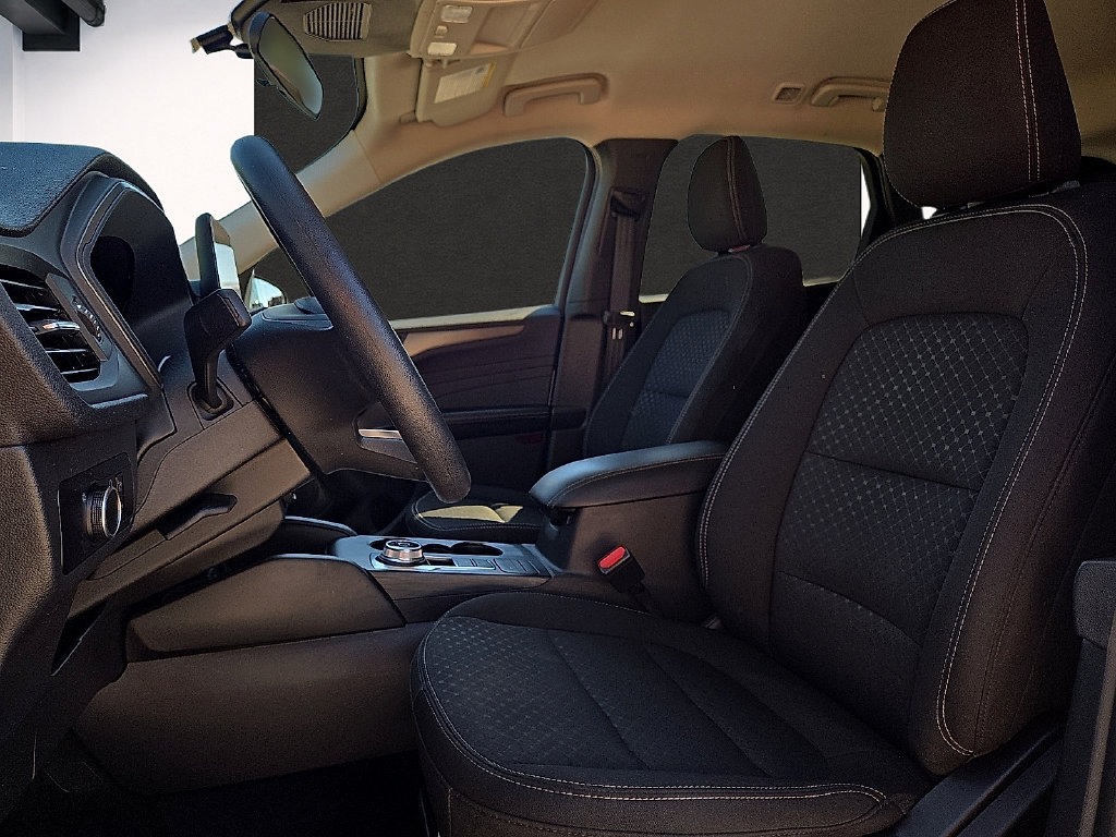 Used 2025 Ford Escape Active FWD image 12