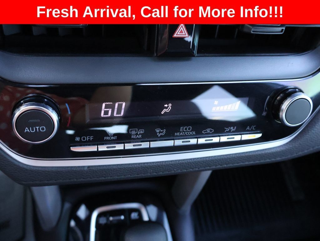 Used 2024 Toyota Corolla Cross AWD Hybrid image 23