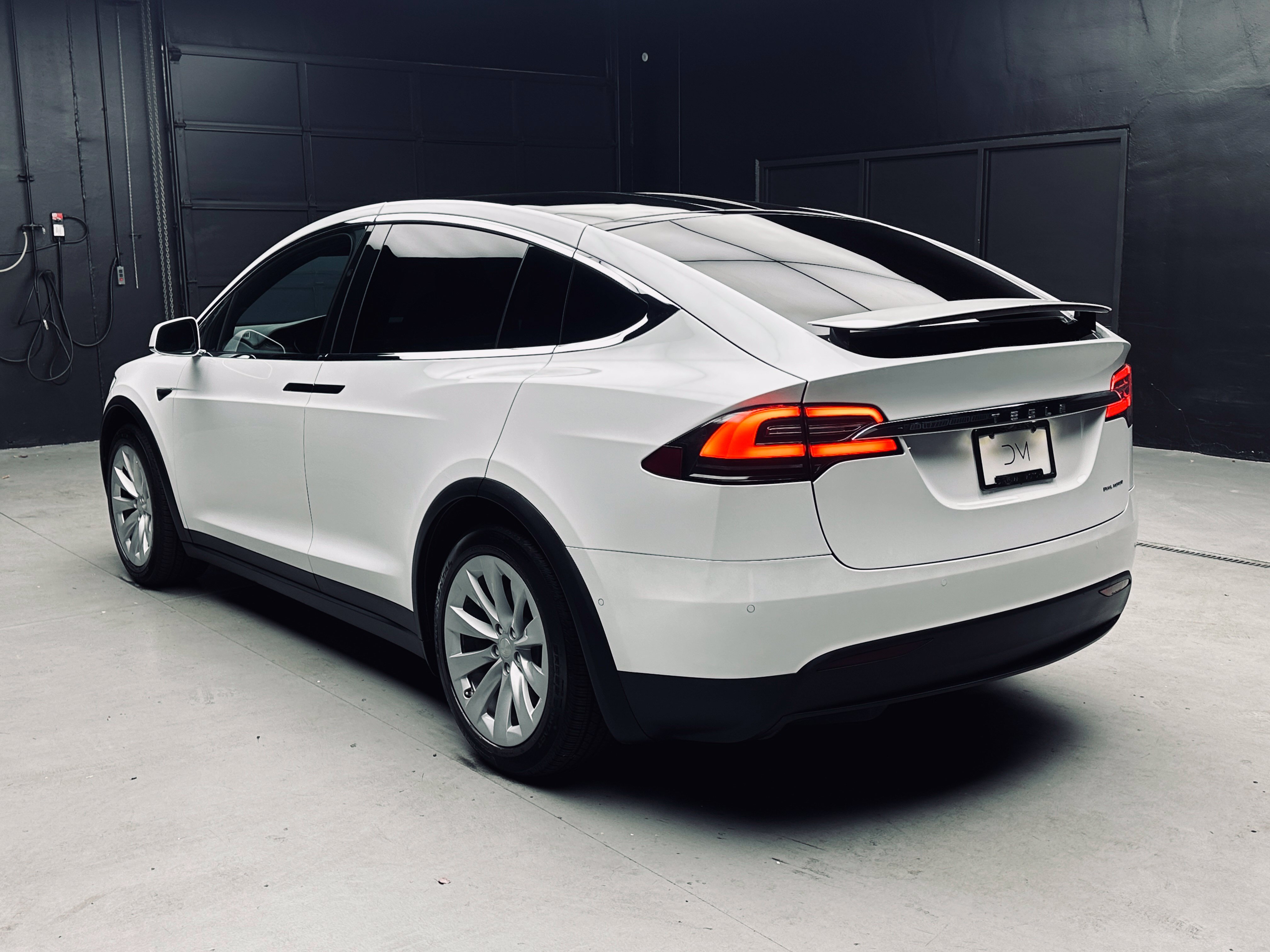 Used 2020 Tesla Model X Long Range AWD/4WD image 5