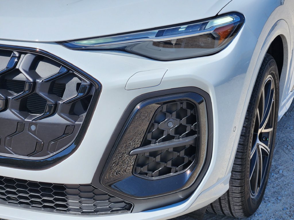 New 2026 Audi Q5 Prestige AWD/4WD image 11