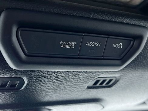 Used 2023 Jeep Gladiator Overland image 34