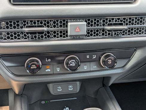New 2026 Honda HR-V LX image 23