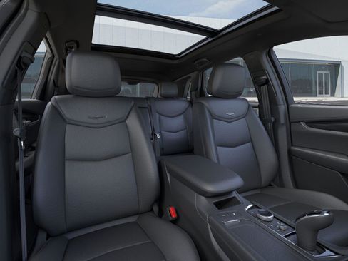 New 2026 Cadillac XT5 Sportv image 17