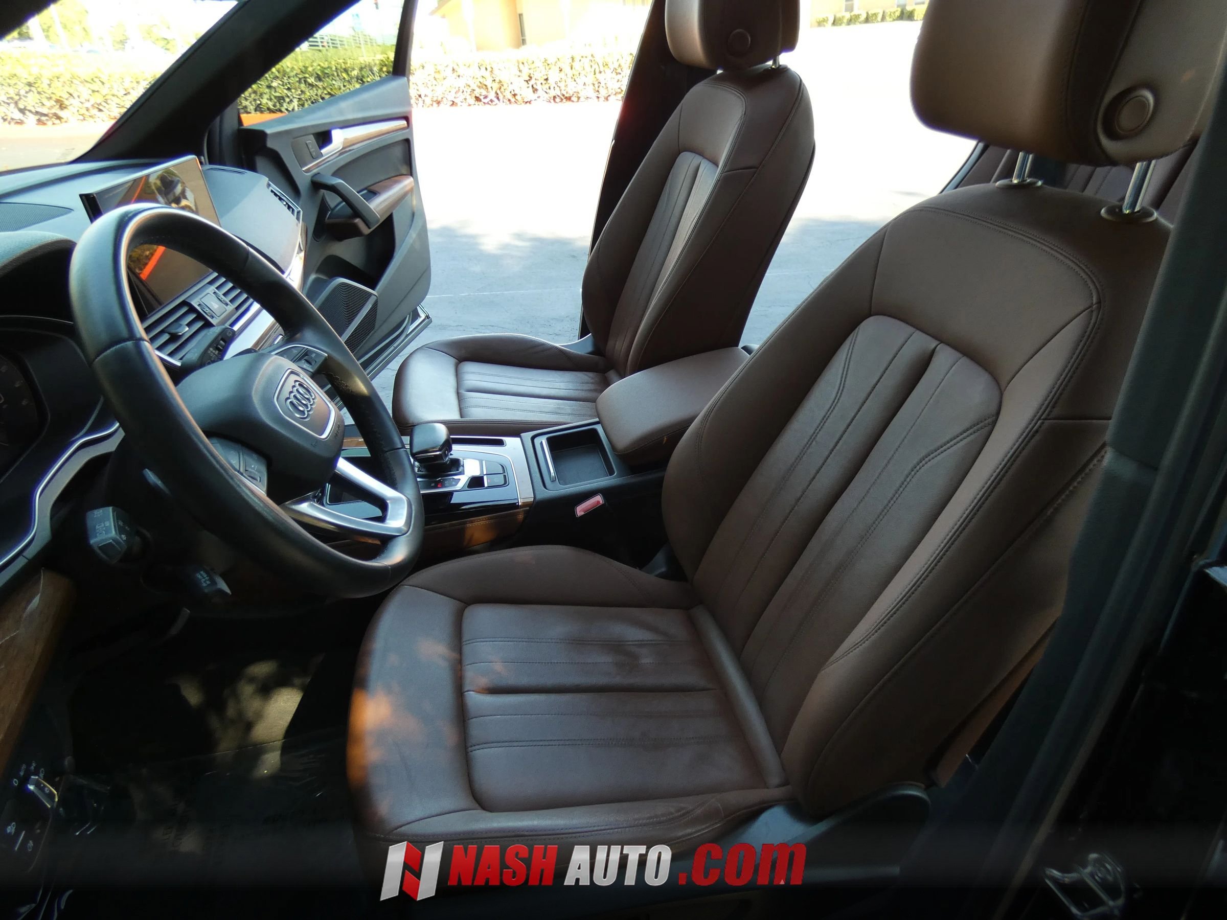 Used 2022 Audi Q5 2.0T Premium Plus w/ Premium Plus Package AWD/4WD image 61