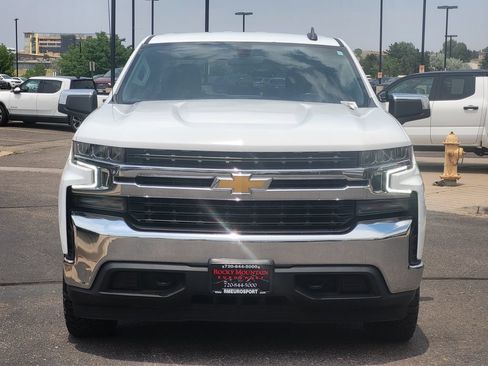 Used 2021 Chevrolet Silverado 1500 LT AWD/4WD image 9