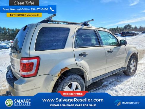Used 2012 Ford Escape XLT AWD/4WD image 4