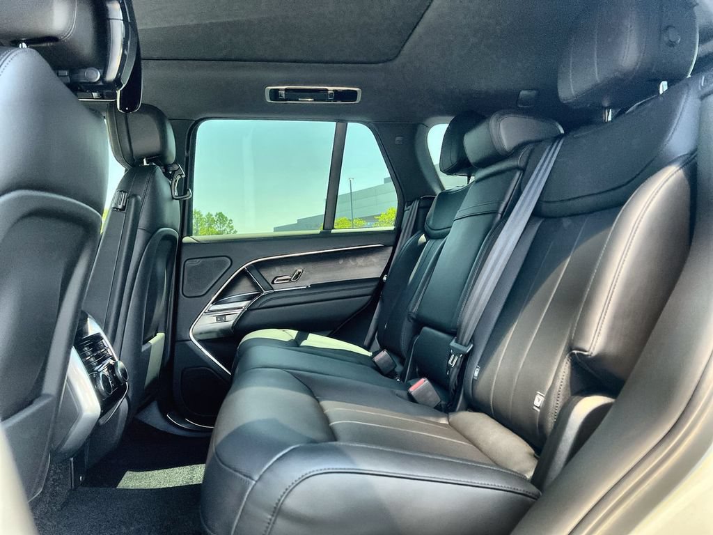 New 2026 Land Rover Range Rover SE AWD/4WD image 15