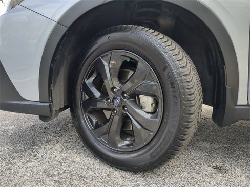 Certified 2021 Subaru Outback Onyx Edition XT w/ Popular Package #2 image 35