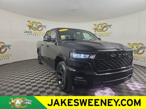 Certified 2025 RAM 1500 Big Horn AWD/4WD image 1