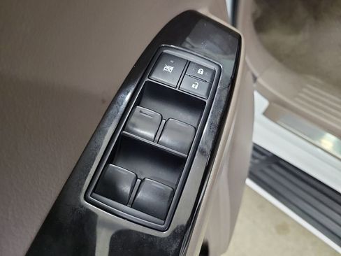 Used 2016 Lexus GX 460 AWD/4WD image 20