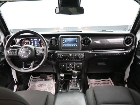 Certified 2019 Jeep Wrangler Unlimited Sport image 17