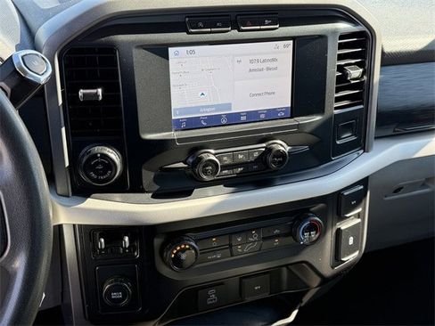 Used 2021 Ford F150 XLT w/ Trailer Tow Package image 16