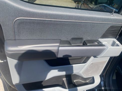 New 2025 Ford F150 Lariat w/ Equipment Group 501A Mid image 12