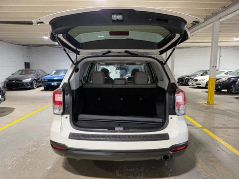Used 2018 Subaru Forester 2.5i Limited AWD/4WD image 7