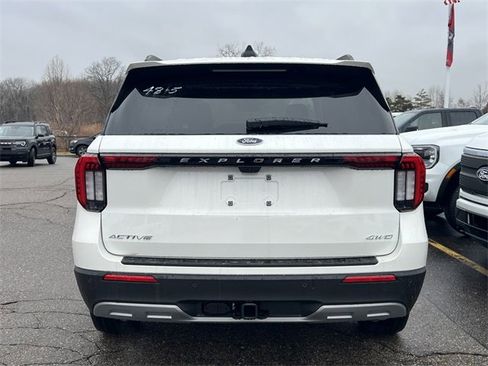 New 2026 Ford Explorer Active w/ Active Comfort Package image 6