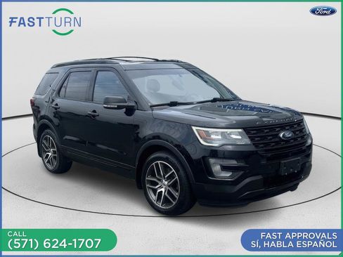 Used 2017 Ford Explorer Sport w/ Equipment Group 401A AWD/4WD image 5
