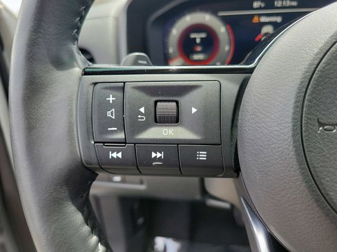 Used 2021 Nissan Rogue Platinum AWD/4WD image 18