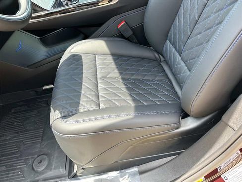 New 2026 Cadillac Escalade IQ Luxury 1 w/ LPO, Floor Liner Package image 16