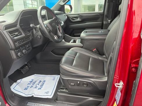Used 2024 Chevrolet Tahoe RST w/ Luxury Package AWD/4WD image 10