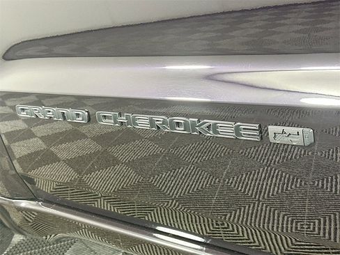 Used 2021 Jeep Grand Cherokee Limited w/ Quick Order Package 28K 80th image 29