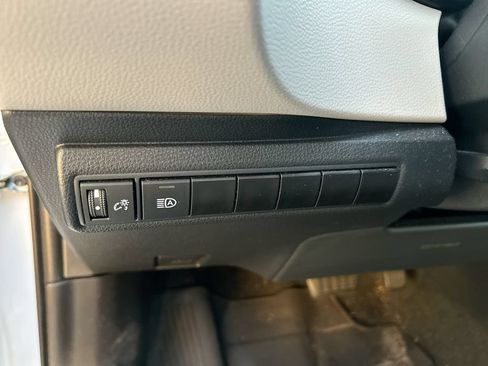 Used 2024 Toyota Corolla LE FWD image 13