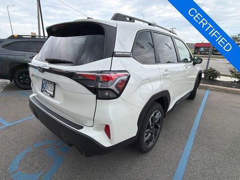 Used 2025 Subaru Forester Limited w/ Popular Package #2 AWD/4WD image 5