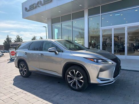 Used 2021 Lexus RX 350L Premium w/ Premium Package image 5