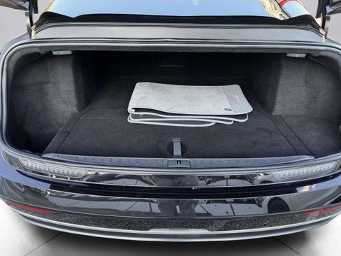 Used 2025 Lucid Air Pure image 53