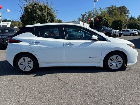 Used 2018 Nissan Leaf S w/ S Charge Package image 8