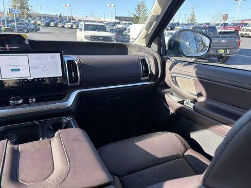 New 2026 Ford Expedition Max Platinum w/ Platinum Ultimate Package image 23