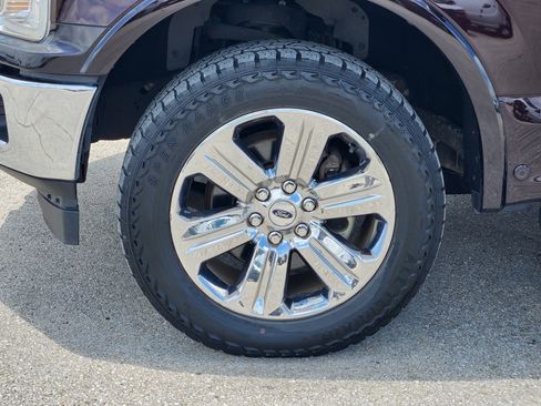 Used 2018 Ford F150 Lariat w/ Equipment Group 502A Luxury AWD/4WD image 10