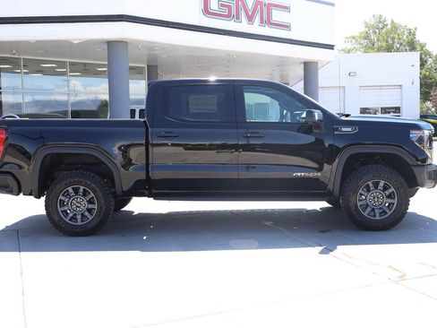 New 2026 GMC Sierra 1500 AT4X AWD/4WD image 7