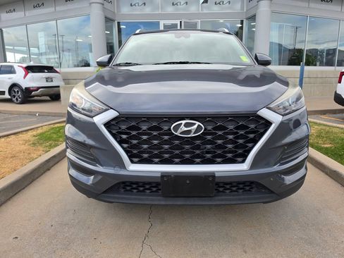 Used 2019 Hyundai Tucson Value AWD/4WD image 2