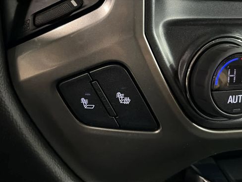 Used 2018 Chevrolet Silverado 1500 LT w/ All Star Edition image 16