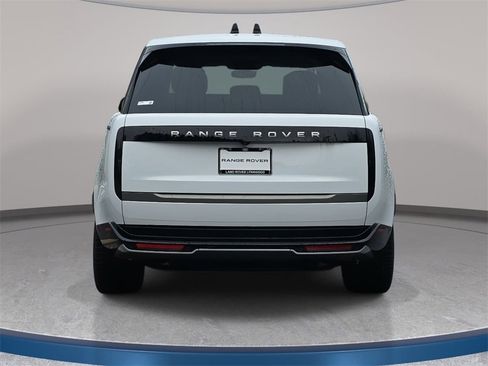 New 2025 Land Rover Range Rover SE image 6