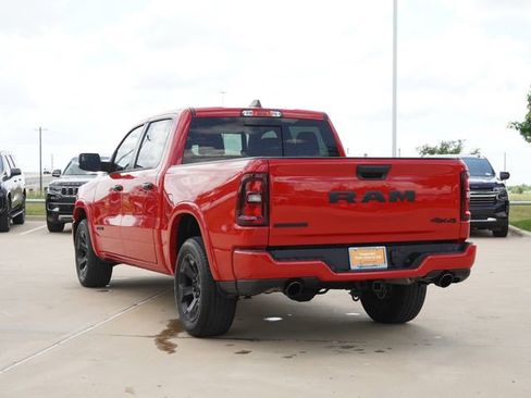 Used 2025 RAM 1500 Big Horn AWD/4WD image 7