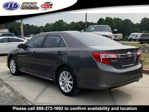 Used 2014 Toyota Camry XLE FWD image 5