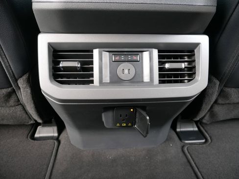 New 2026 Ford F350 Lariat w/ FX4 Off-Road Package image 36