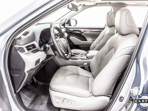 Used 2023 Toyota Highlander Platinum image 27