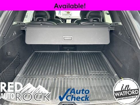 Used 2019 Volvo XC60 T8 R-Design w/ Advanced Package image 8