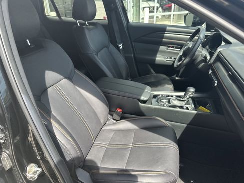 Used 2025 MAZDA CX-50 AWD 2.5 S w/ Premium Plus Pkg image 27