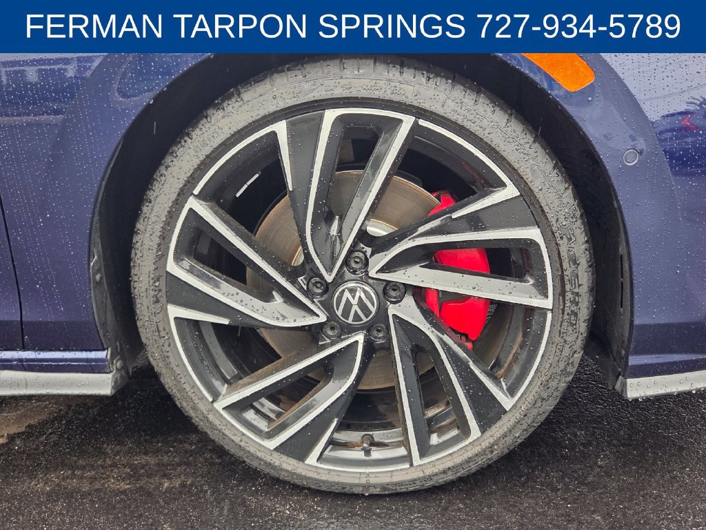 Used 2022 Volkswagen GTI Autobahn FWD image 9