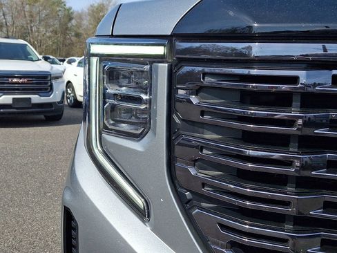 Certified 2025 GMC Sierra 1500 Denali Ultimate AWD/4WD image 10
