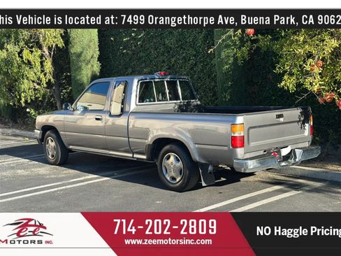 Used 1995 Toyota Pickup DX RWD image 9