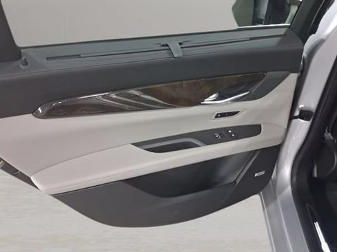 Used 2018 Cadillac CT6 Luxury AWD/4WD image 22