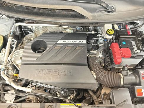 Used 2022 Nissan Rogue SL FWD image 9