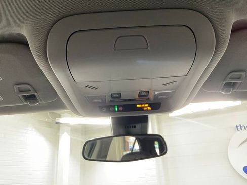 Used 2022 Chevrolet Equinox LT image 28